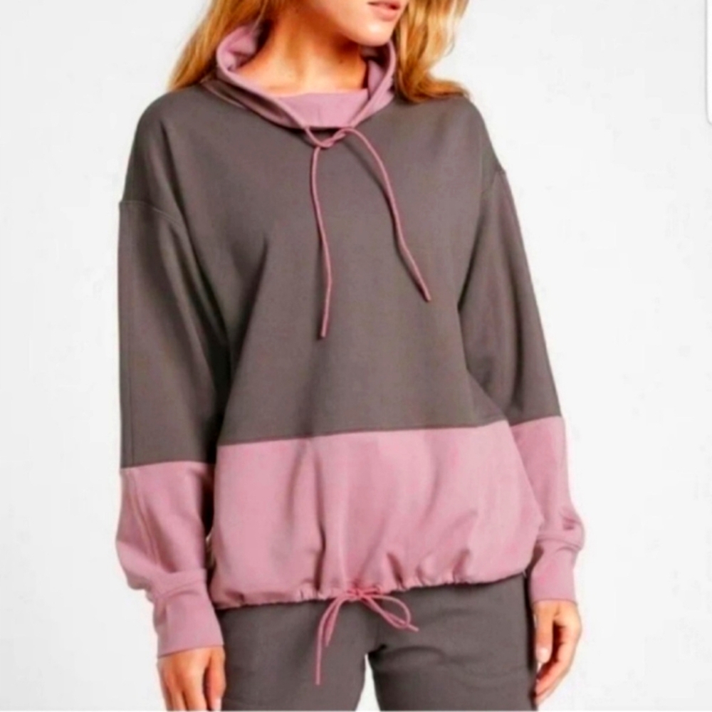 Athleta Hermosa Set ( Top And Pants